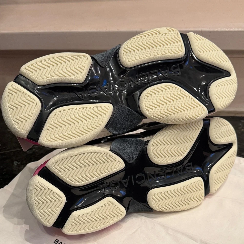 Balenciaga Women's Sneakers - Pink, Black, and White NEW - Picture 13 of 13